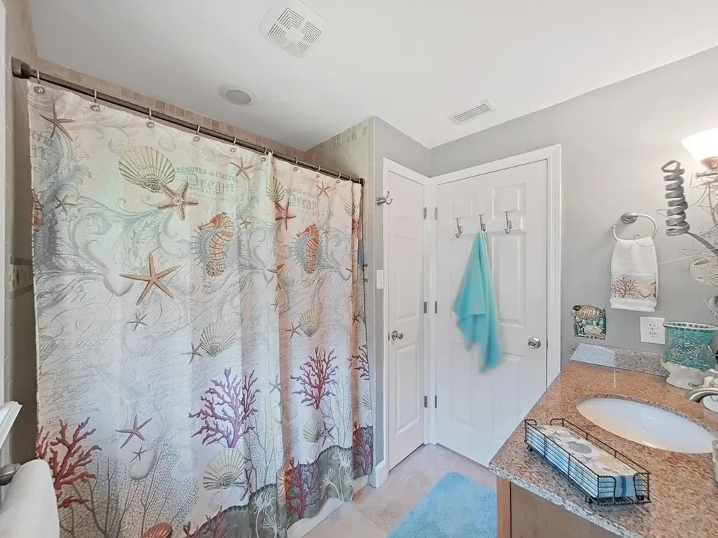 1110 Mclean Street Dunedin FL 34698