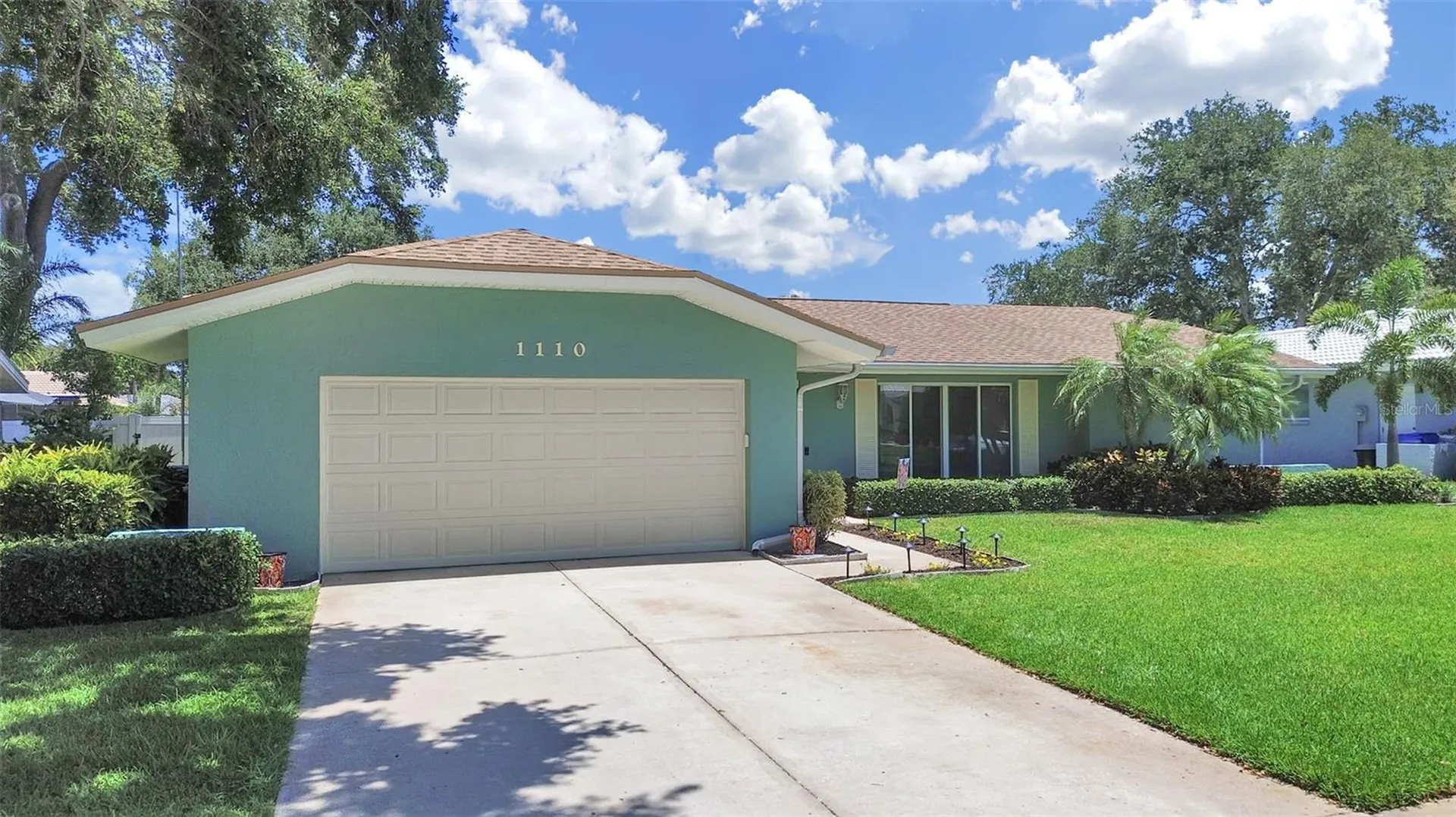 1110 Mclean Street Dunedin FL 34698