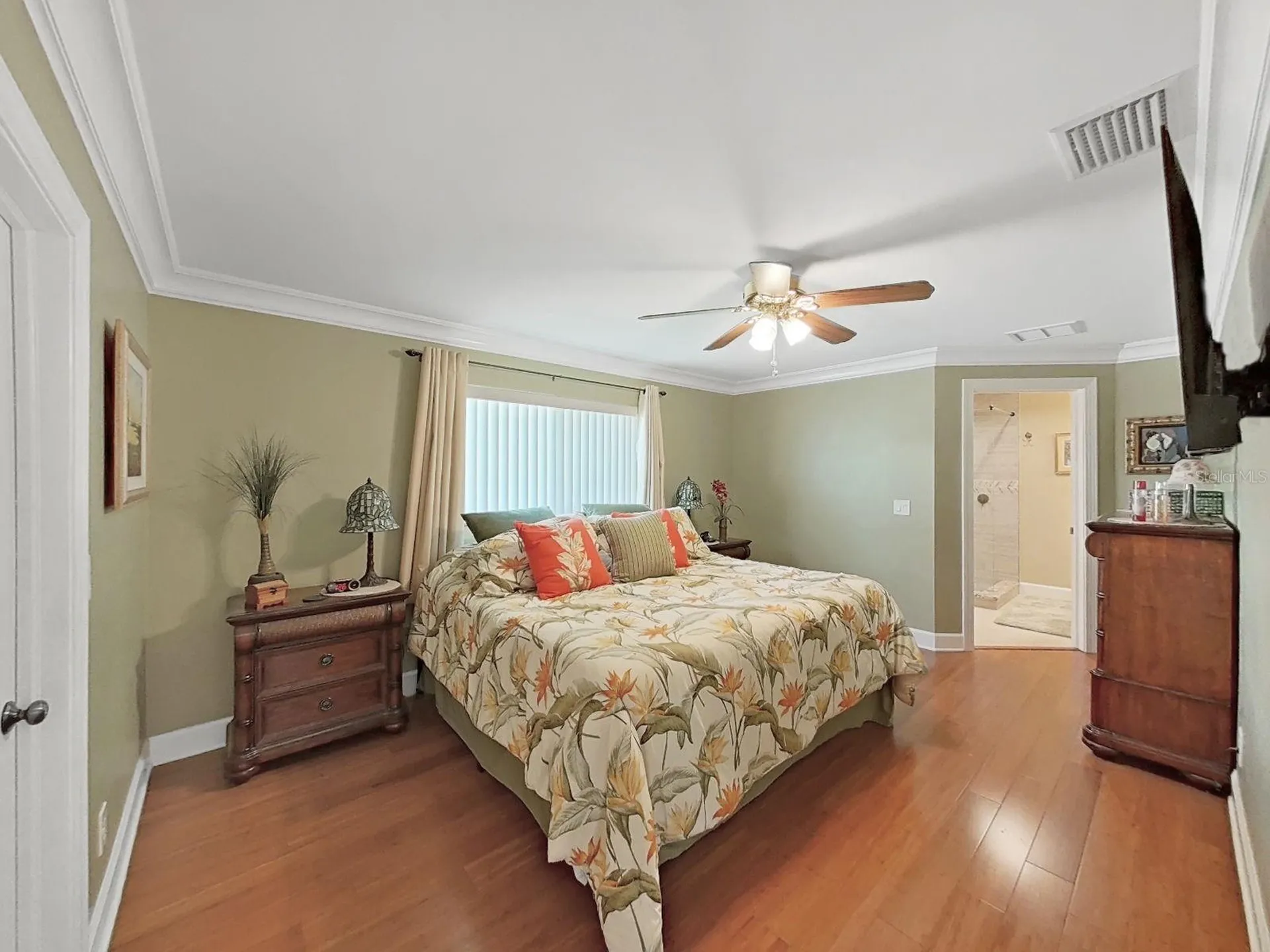 1110 Mclean Street Dunedin FL 34698