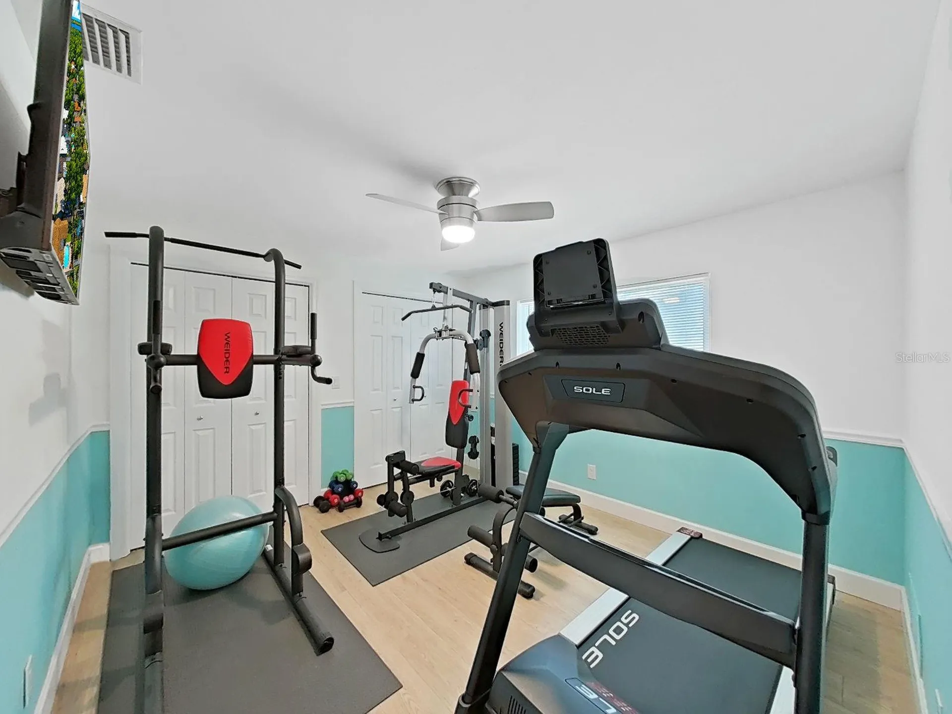 1110 Mclean Street Dunedin FL 34698