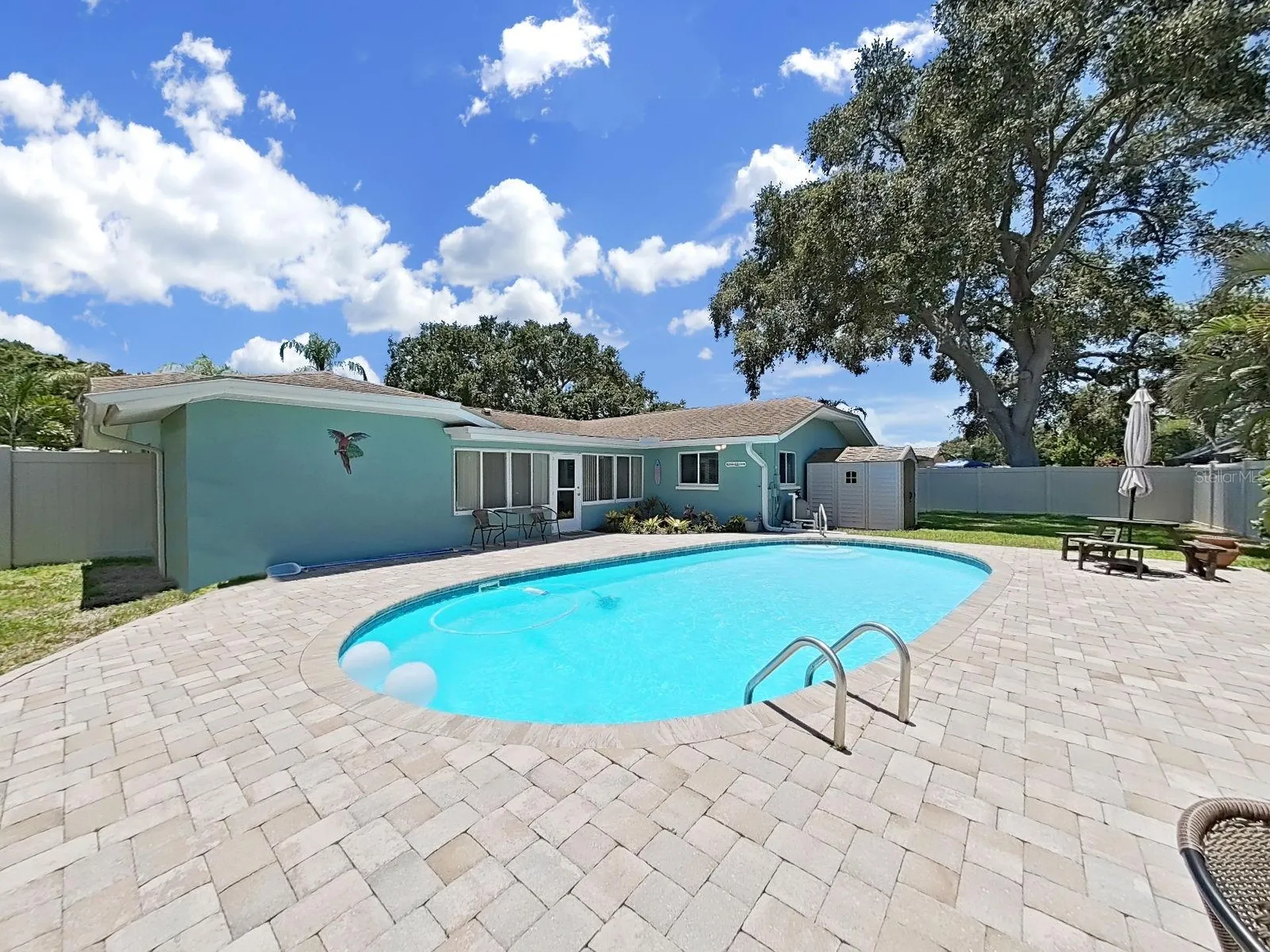1110 Mclean Street Dunedin FL 34698