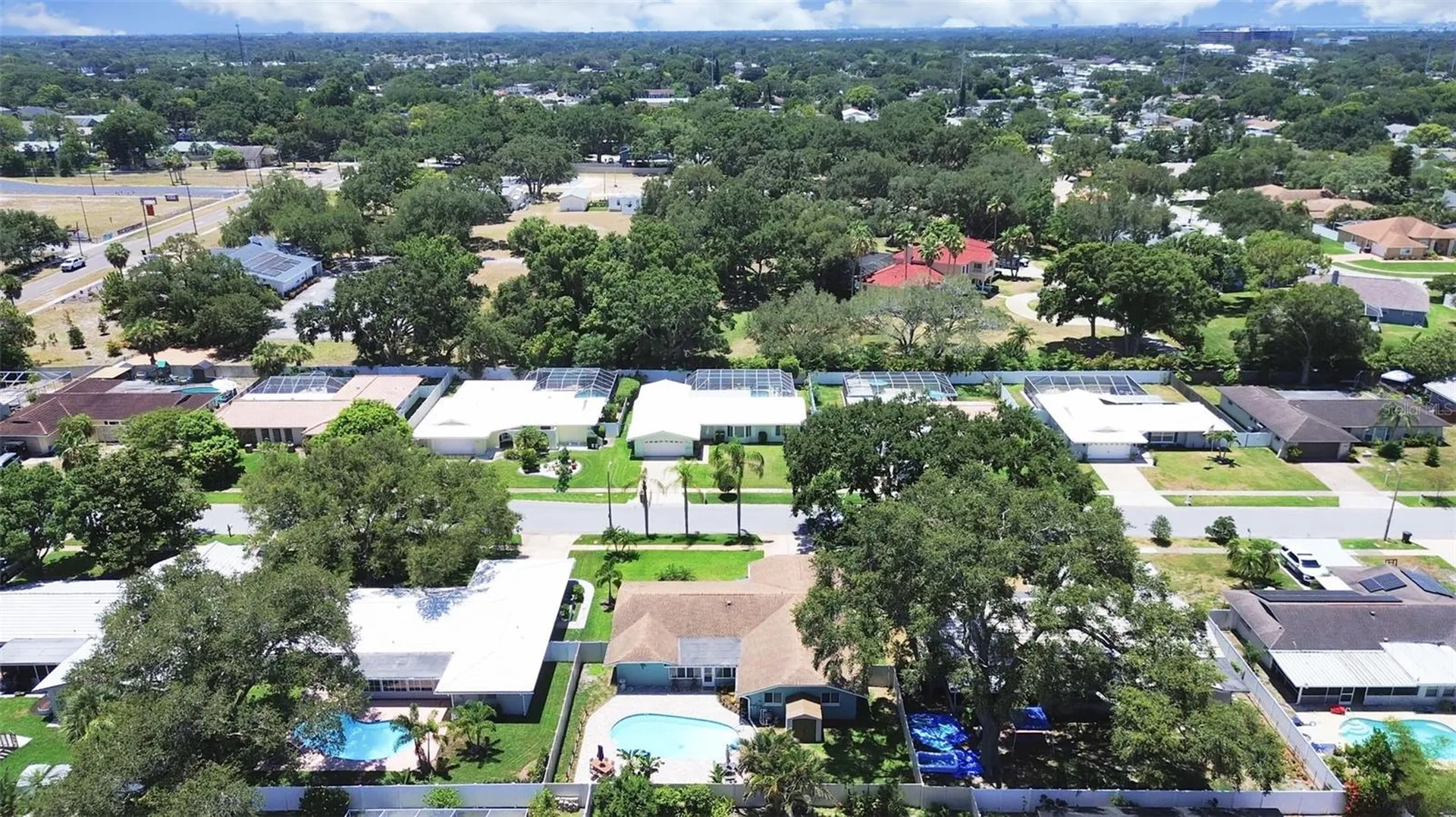 1110 Mclean Street Dunedin FL 34698