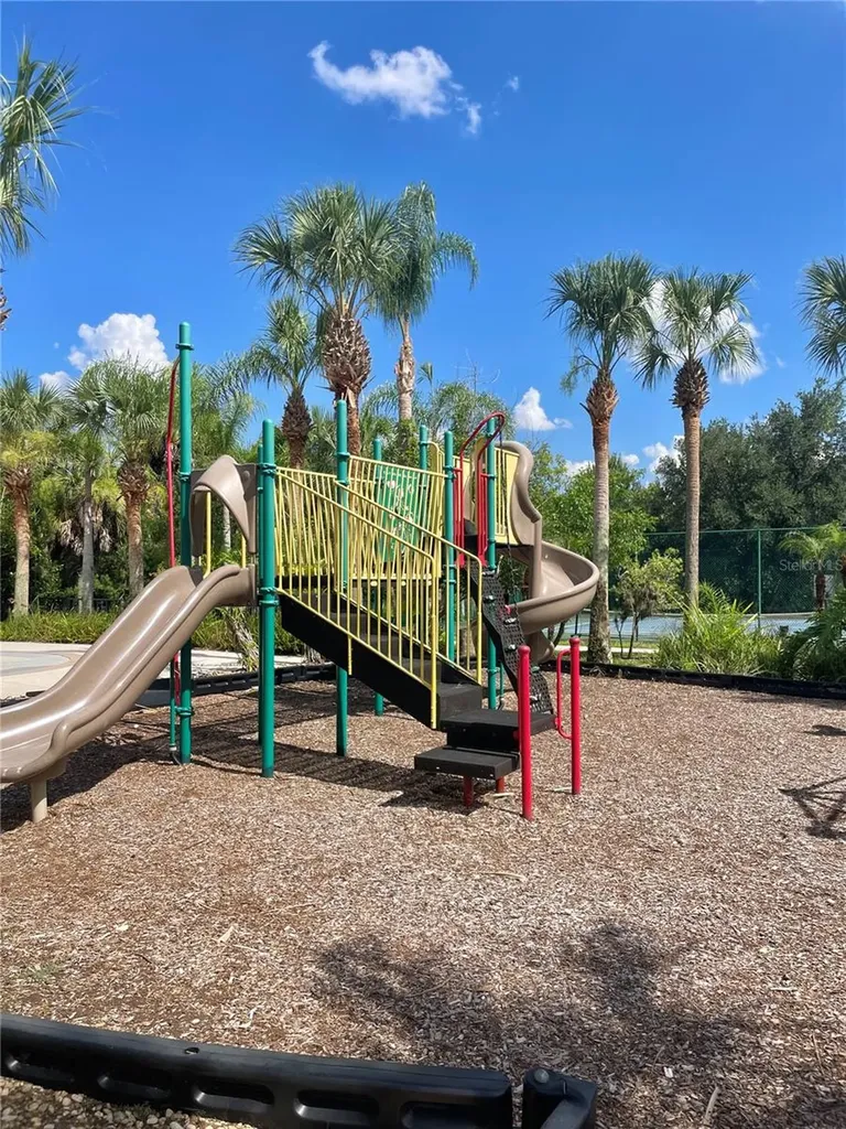 2795 Oakwater Drive Kissimmee FL 34747