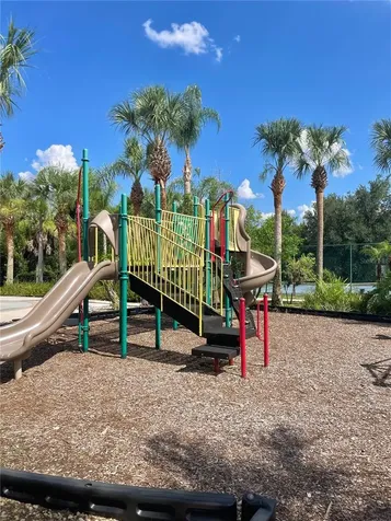 2795 Oakwater Drive Kissimmee FL 34747