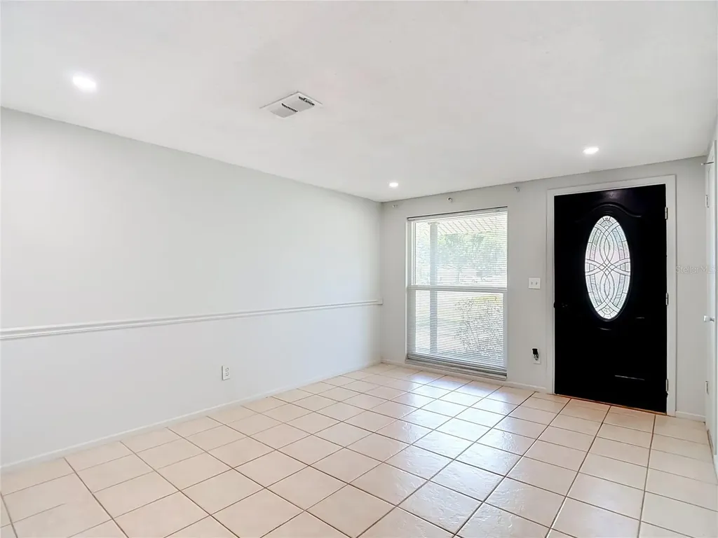 7916 Woodgrove Circle Tampa FL 33615