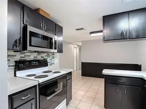 7916 Woodgrove Circle Tampa FL 33615