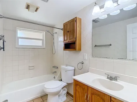 7916 Woodgrove Circle Tampa FL 33615