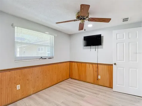 7916 Woodgrove Circle Tampa FL 33615