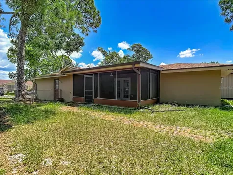 7916 Woodgrove Circle Tampa FL 33615