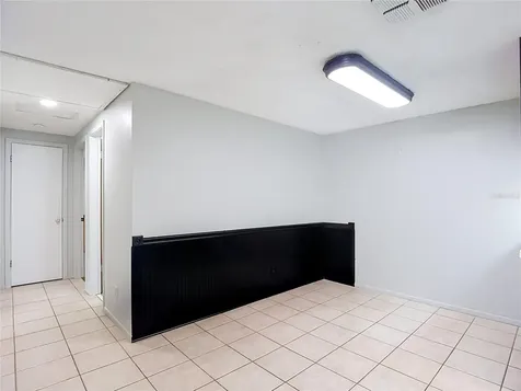 7916 Woodgrove Circle Tampa FL 33615