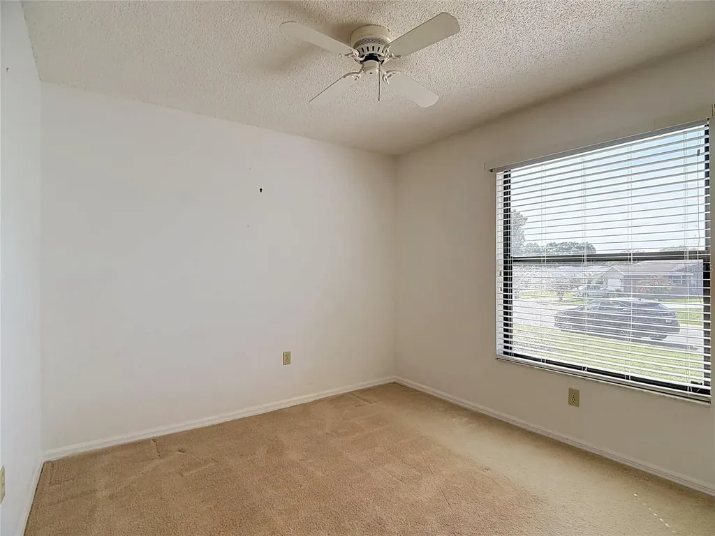 6121 Kittiwake Drive Lakeland FL 33809