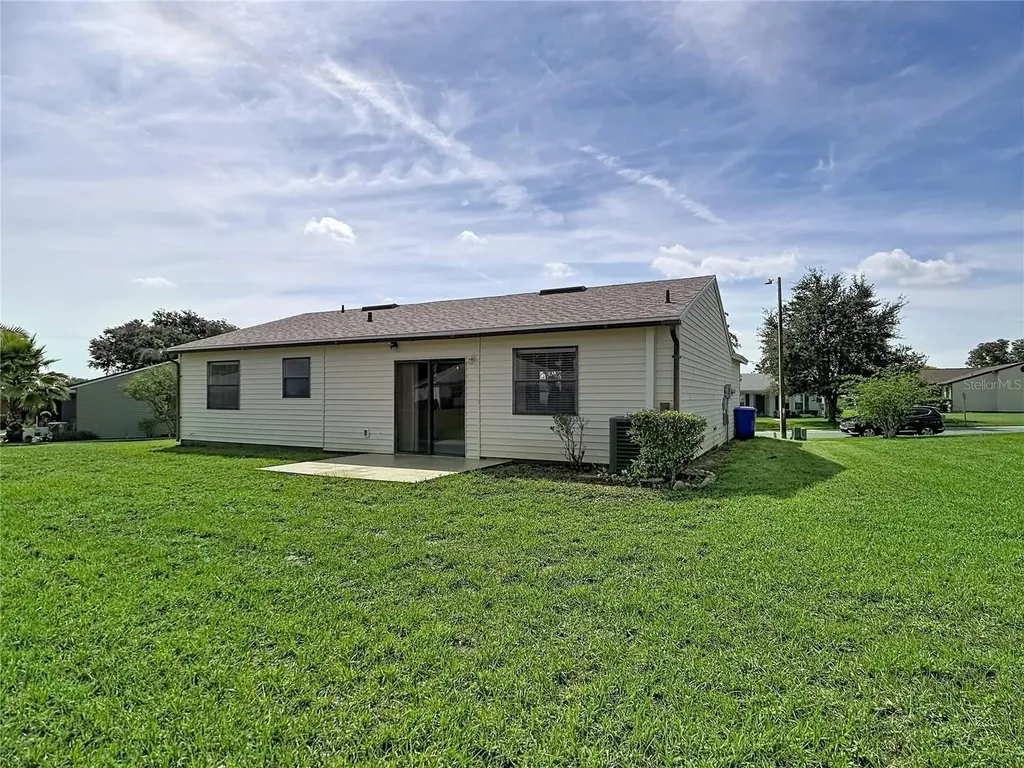 6121 Kittiwake Drive Lakeland FL 33809