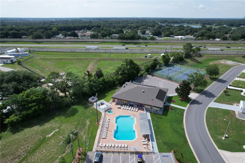 6121 Kittiwake Drive Lakeland FL 33809