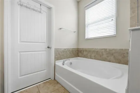 276 Drayton Avenue Davenport FL 33837