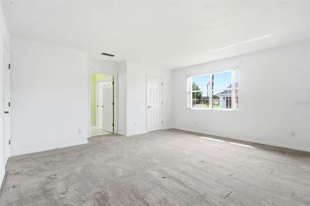 687 Winterberry Trail Deland FL 32724