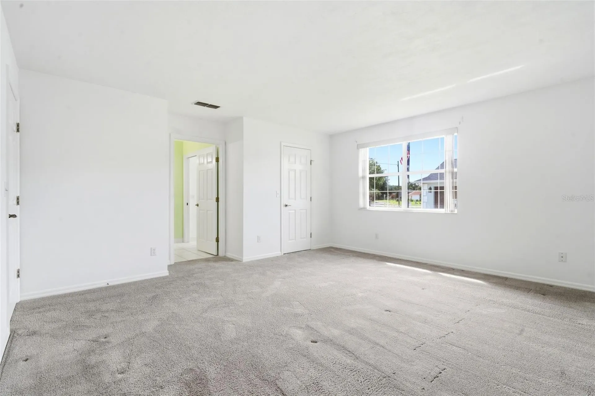 687 Winterberry Trail Deland FL 32724