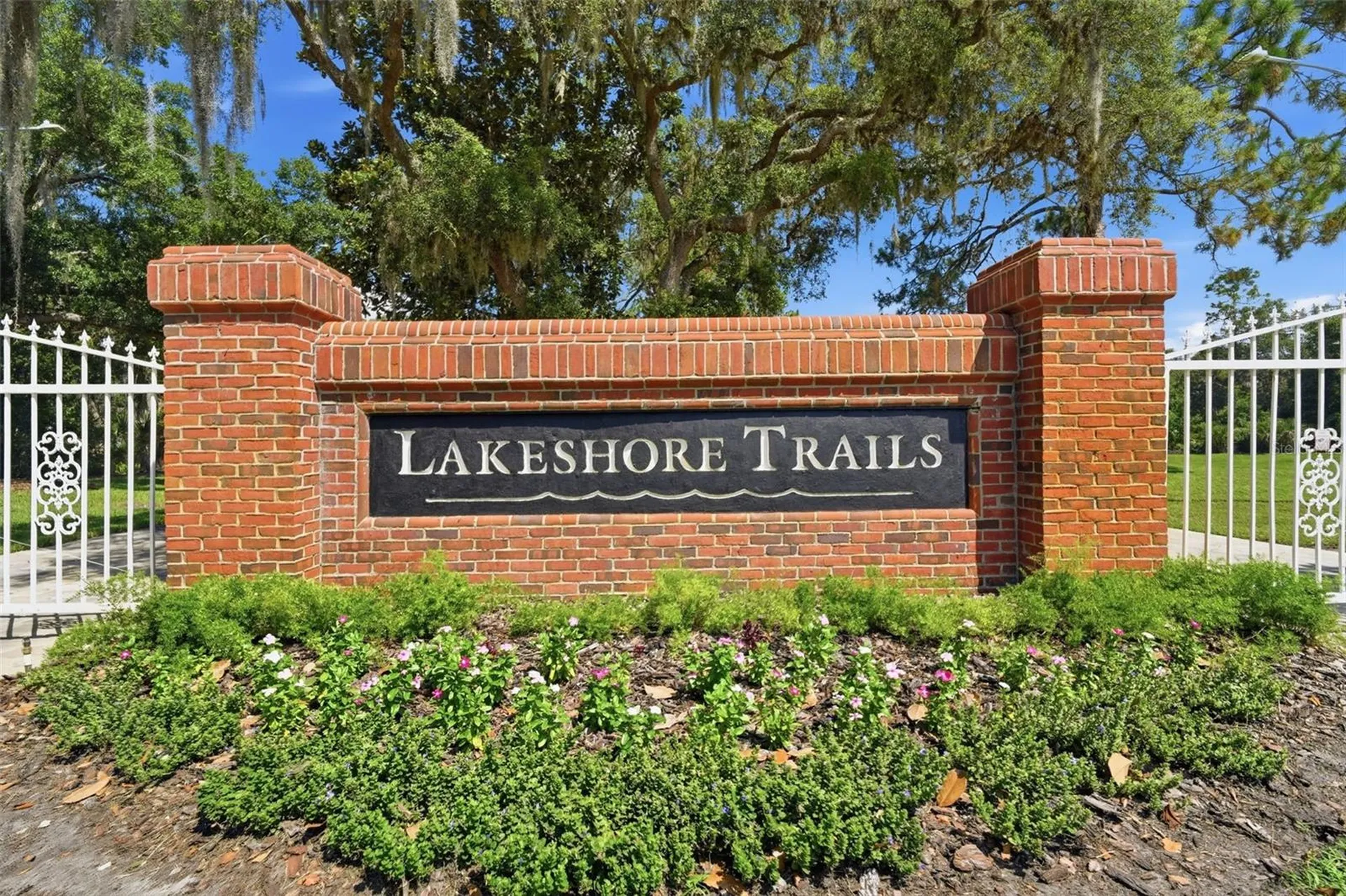 687 Winterberry Trail Deland FL 32724