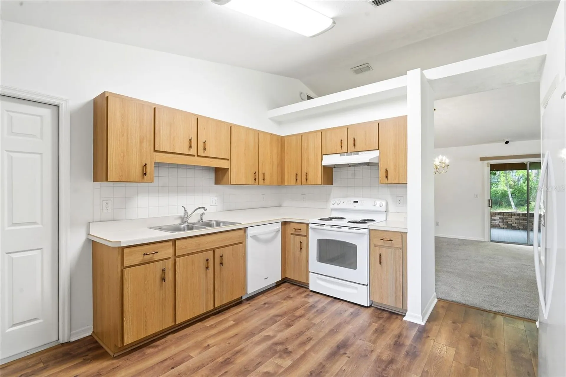 687 Winterberry Trail Deland FL 32724