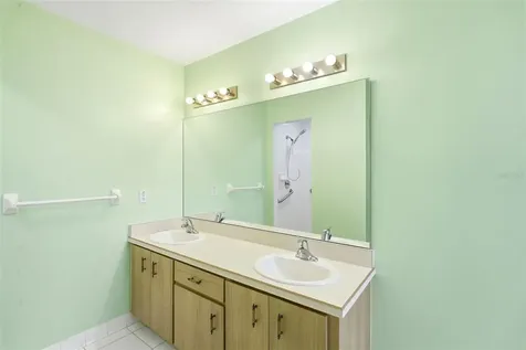 687 Winterberry Trail Deland FL 32724