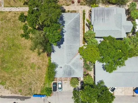 247 6th Avenue N St Petersburg FL 33701