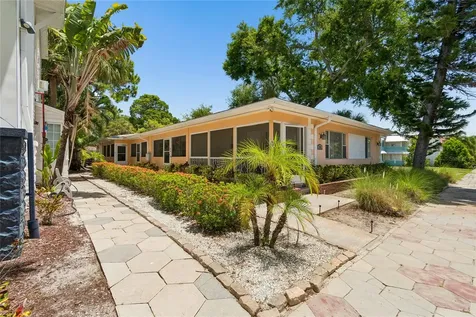 247 6th Avenue N St Petersburg FL 33701