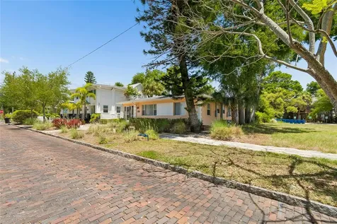 247 6th Avenue N St Petersburg FL 33701