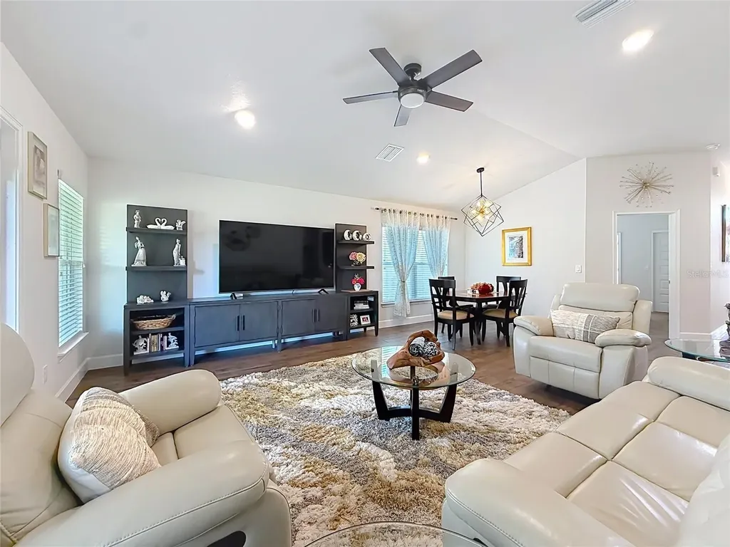 5053 N Triple Eagle Path Beverly Hills FL 34465