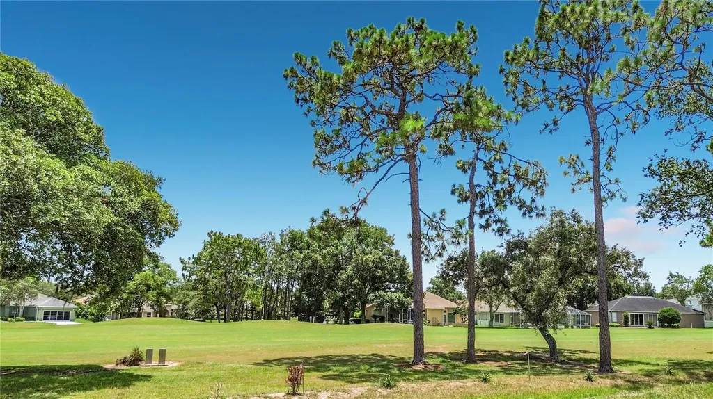 5053 N Triple Eagle Path Beverly Hills FL 34465