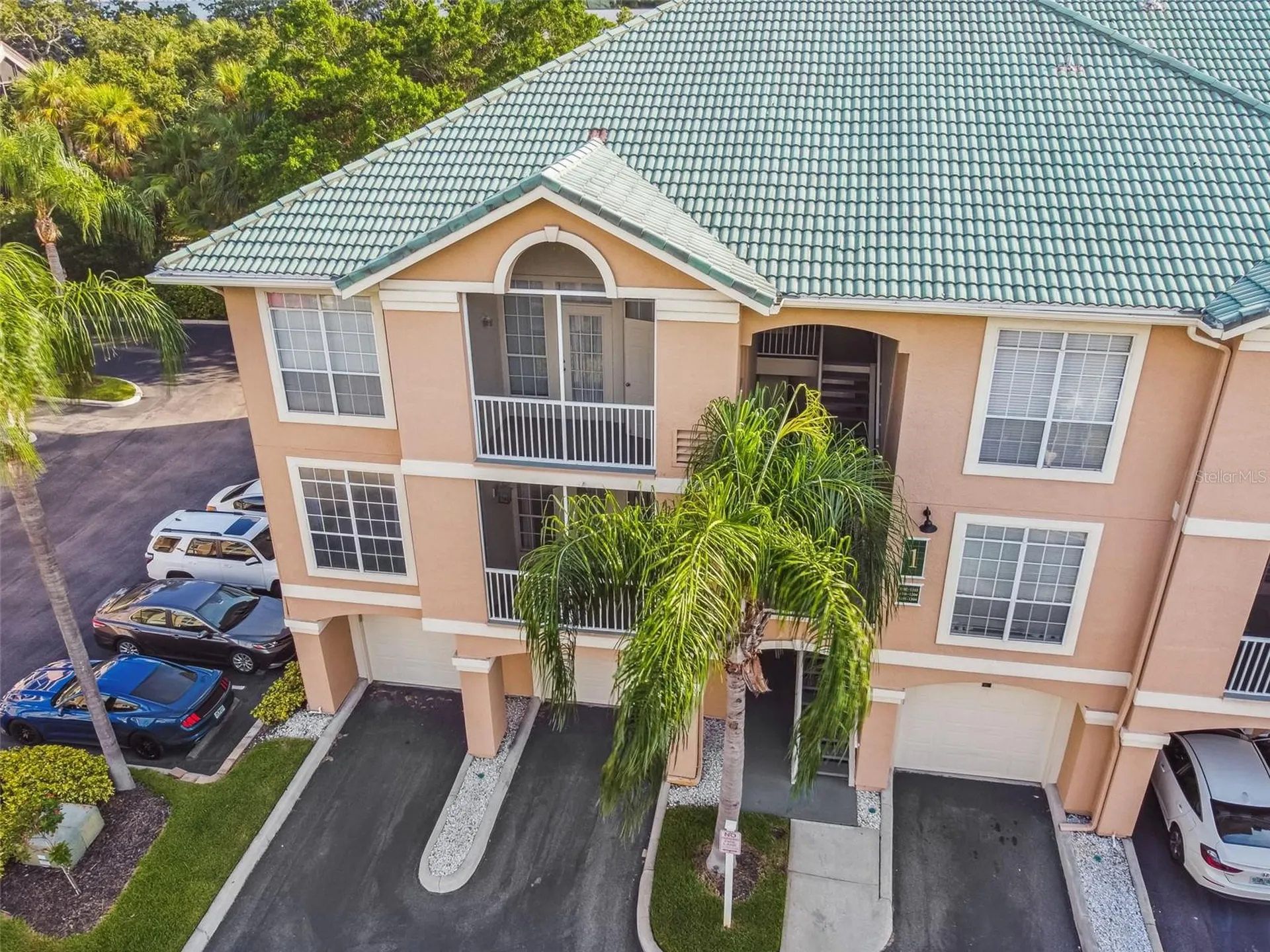 1201 Bay Club Circle Tampa FL 33607