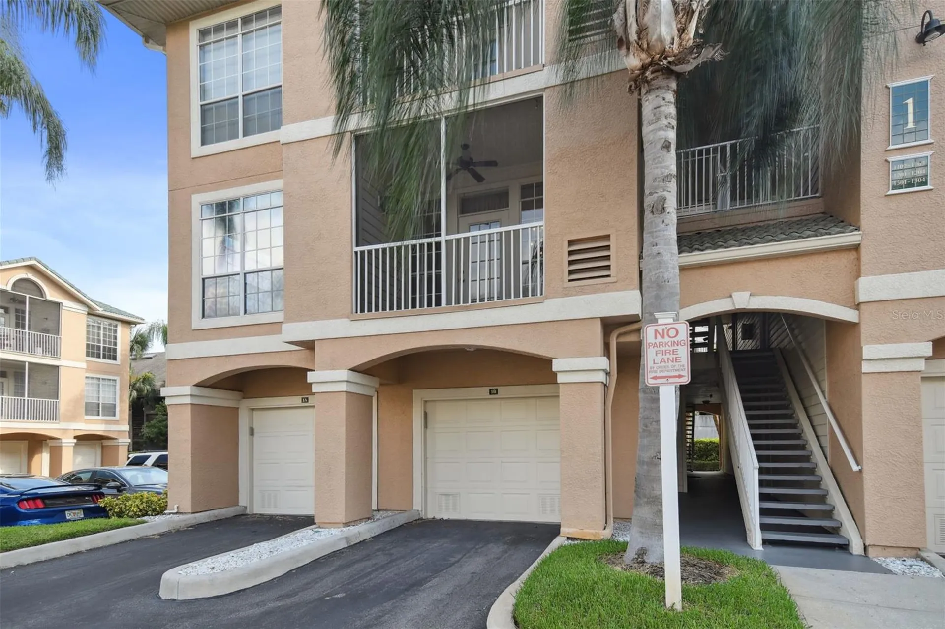 1201 Bay Club Circle Tampa FL 33607