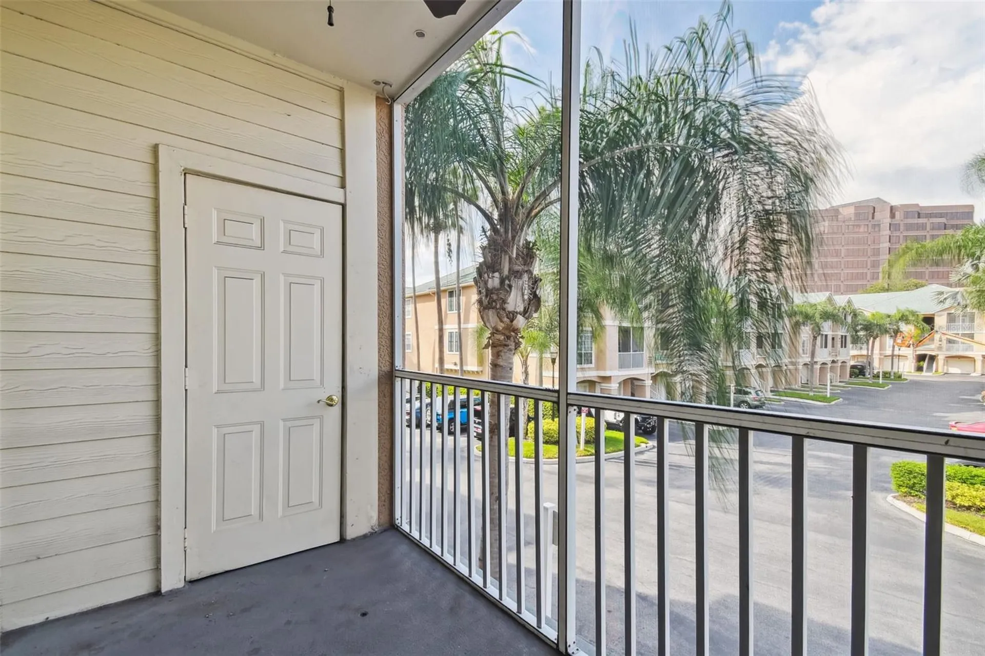 1201 Bay Club Circle Tampa FL 33607