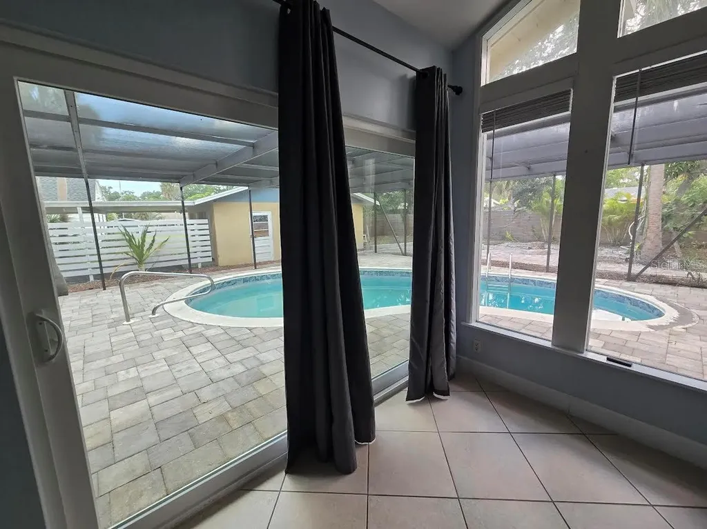 859 Patterson Drive Sarasota FL 34234