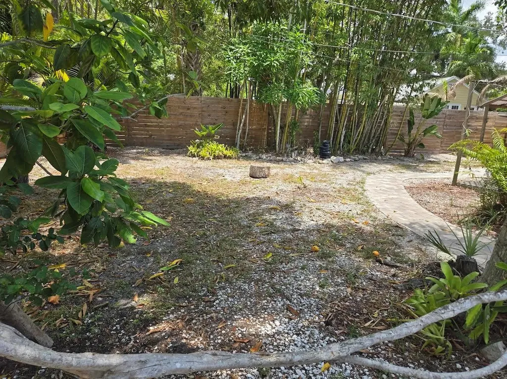 859 Patterson Drive Sarasota FL 34234