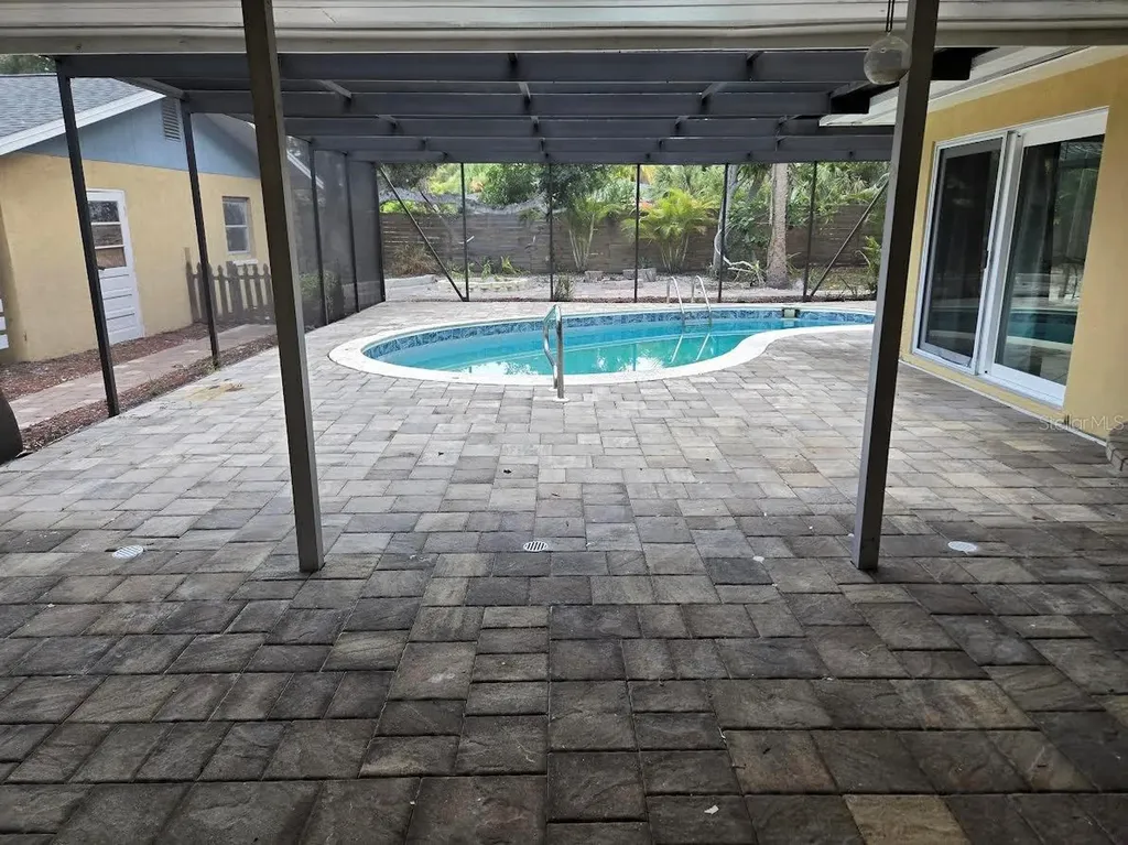 859 Patterson Drive Sarasota FL 34234