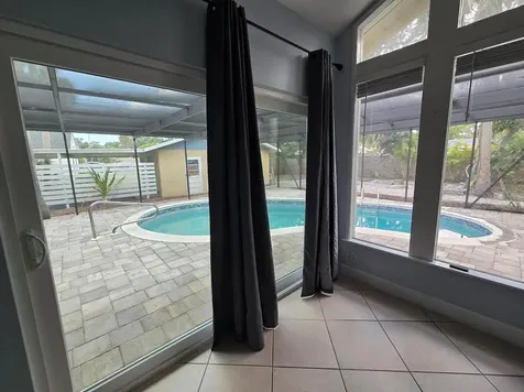 859 Patterson Drive Sarasota FL 34234