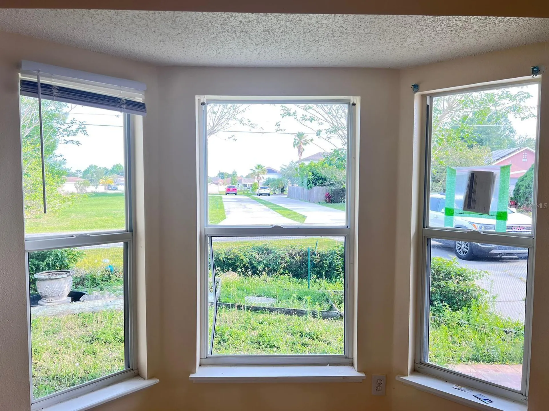 961 Derbyshire Drive Kissimmee FL 34758