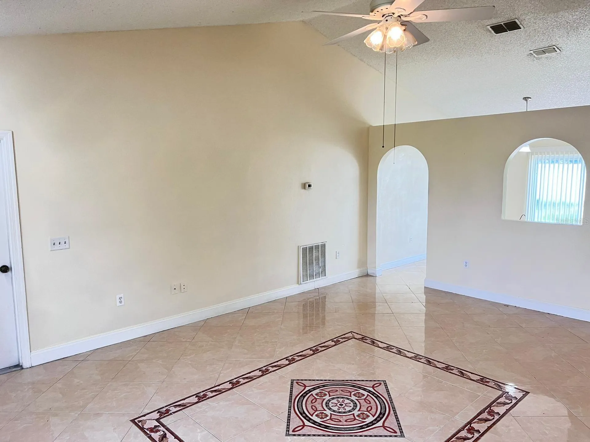 961 Derbyshire Drive Kissimmee FL 34758