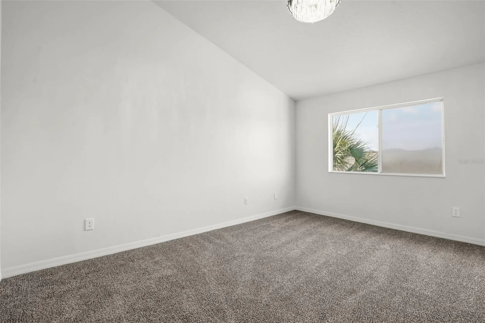 245 Mango Drive Davenport FL 33897