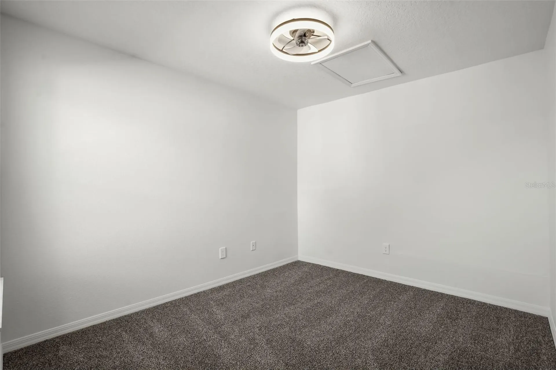 245 Mango Drive Davenport FL 33897