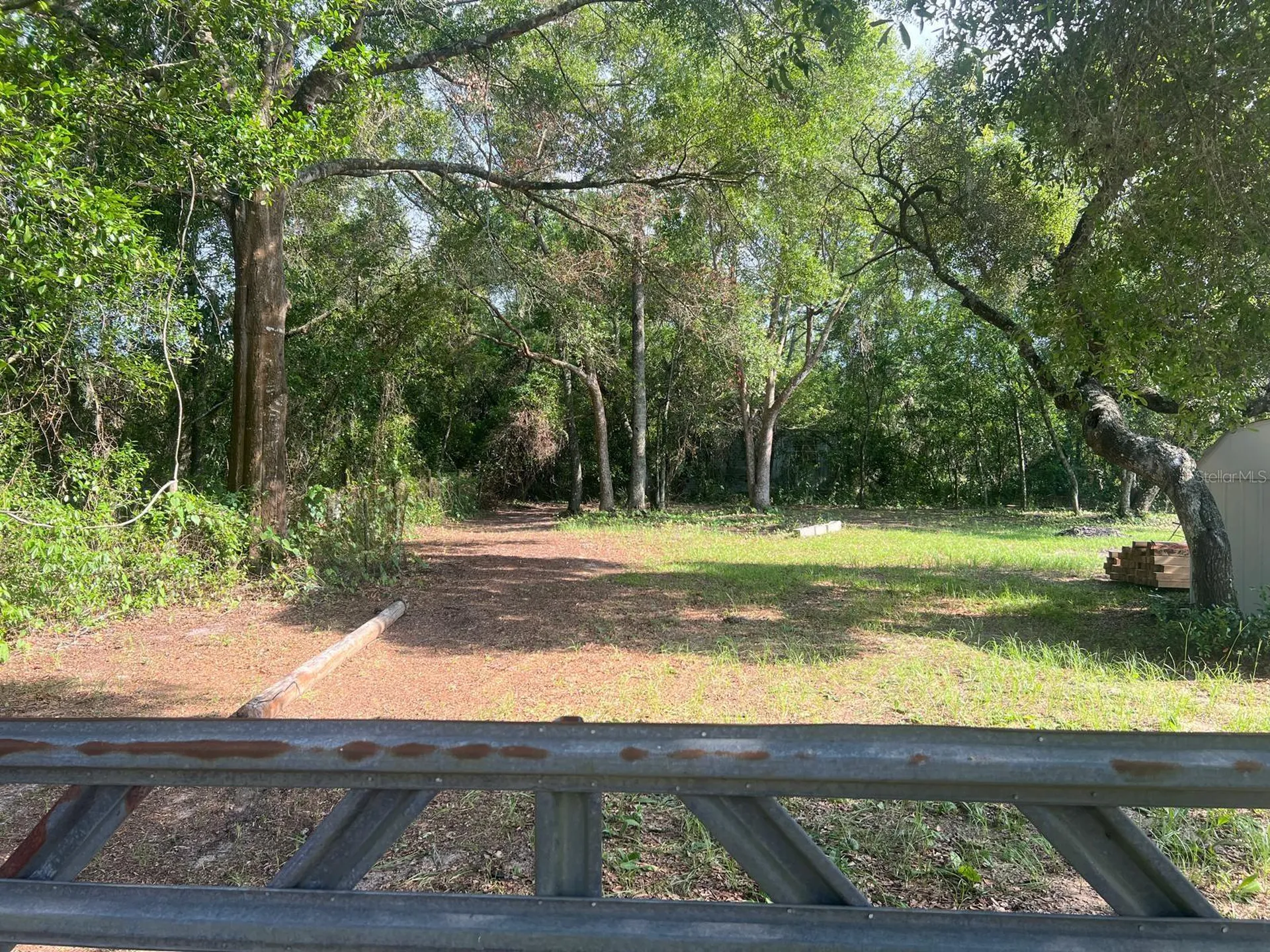 20456 SE 140th Street Umatilla FL 32784