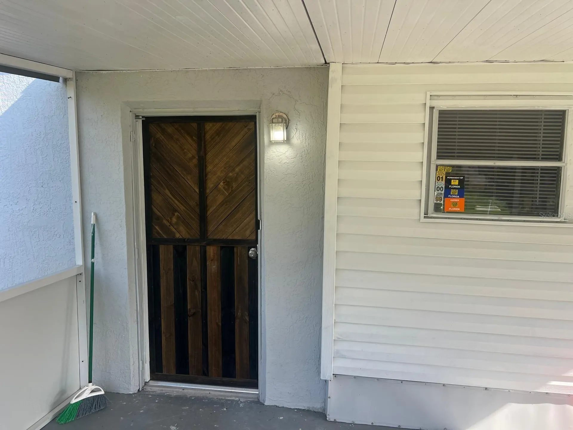 20456 SE 140th Street Umatilla FL 32784