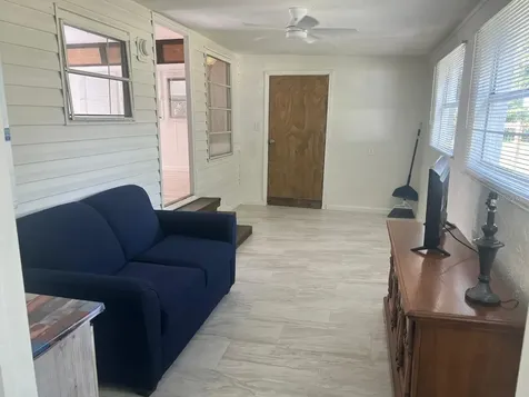 20456 SE 140th Street Umatilla FL 32784