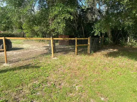 20456 SE 140th Street Umatilla FL 32784