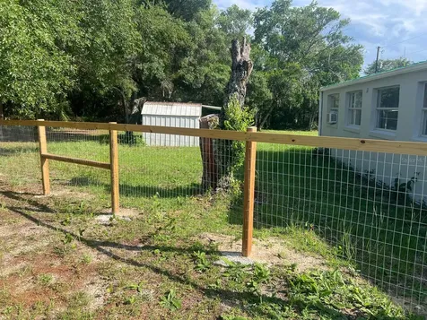 20456 SE 140th Street Umatilla FL 32784