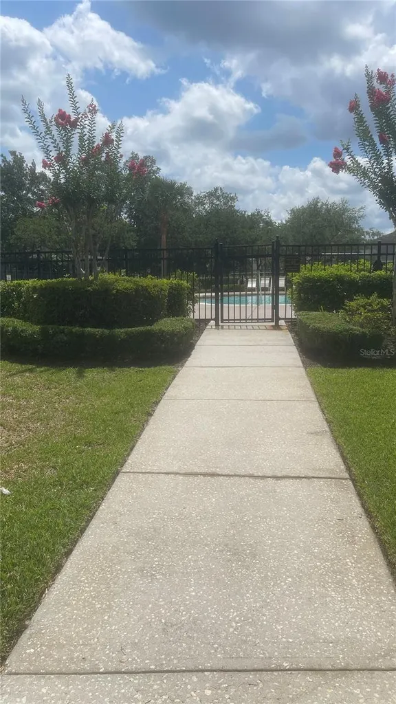 Orlando FL 32828