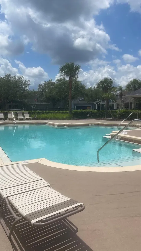 Orlando FL 32828