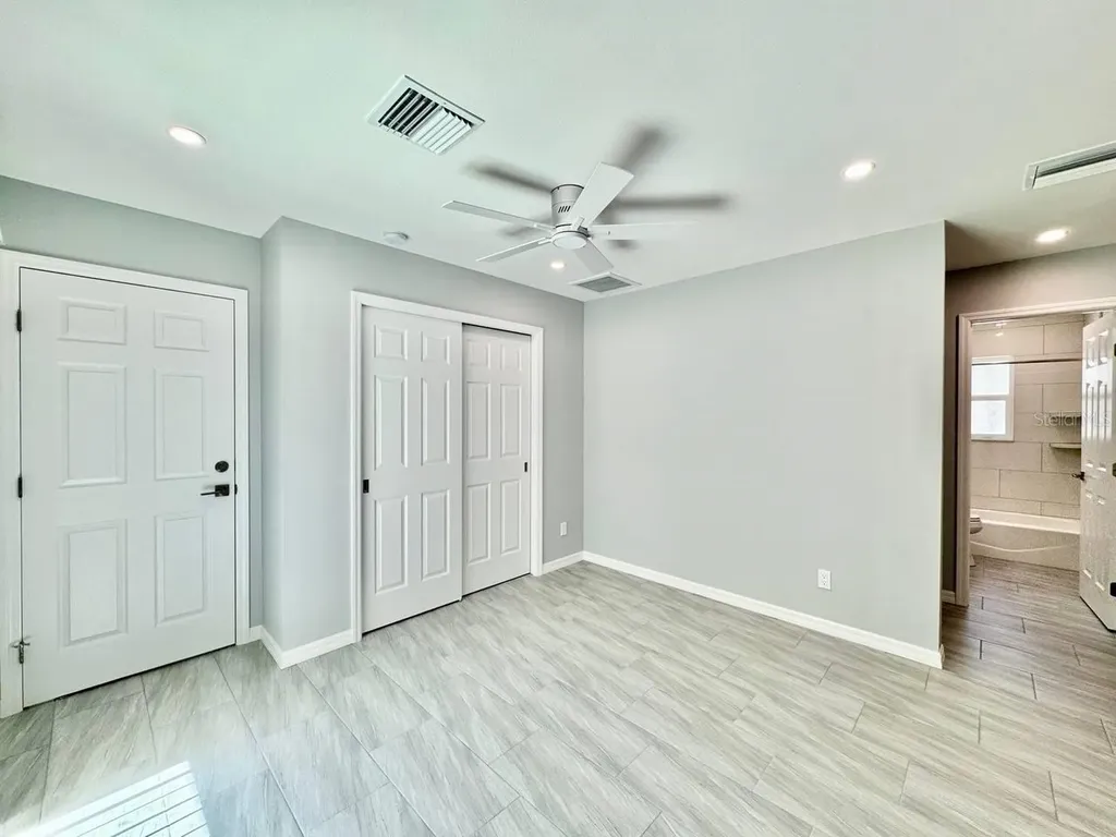 4306 Porpoise Drive Tampa FL 33617