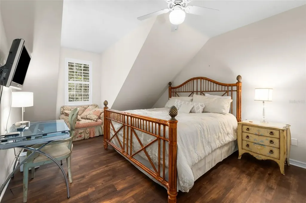 13207 SW 2nd Avenue Newberry FL 32669