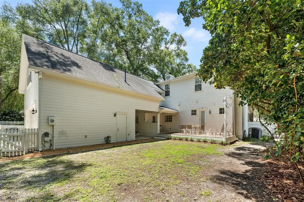 13207 SW 2nd Avenue Newberry FL 32669