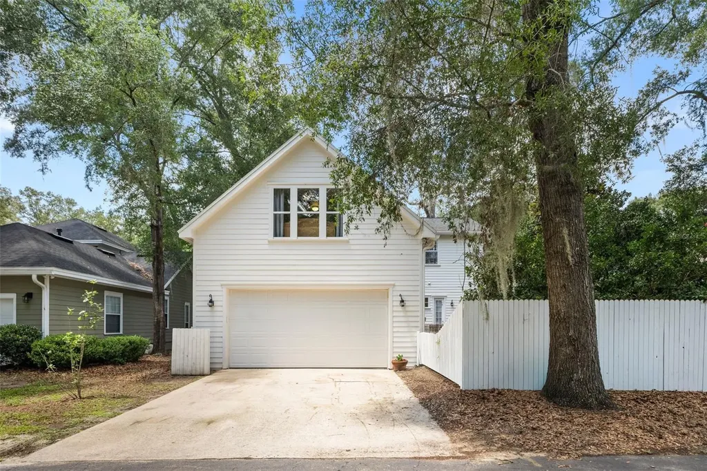 13207 SW 2nd Avenue Newberry FL 32669
